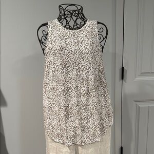 Old Navy Sleeveless Top